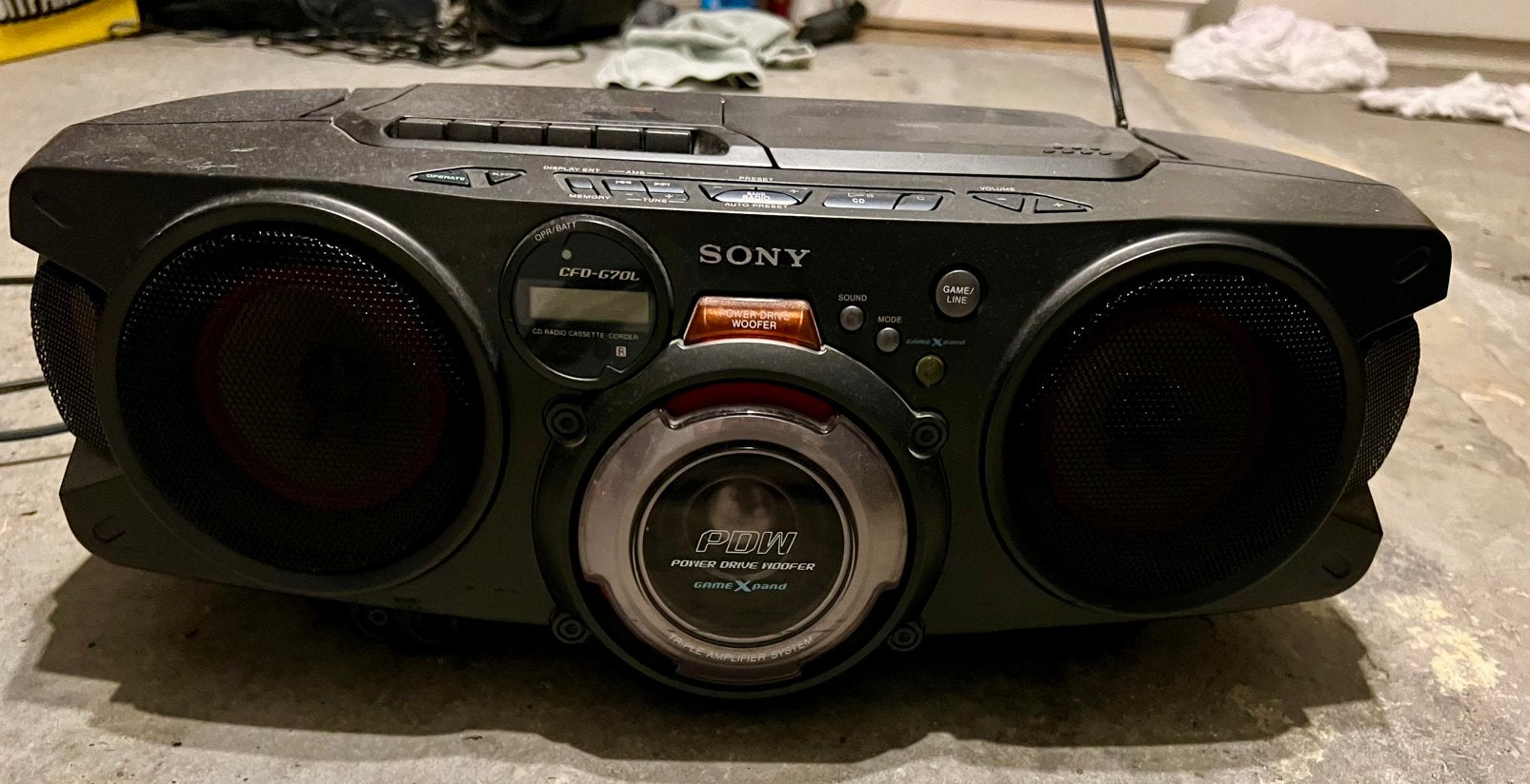 Vintage draagbare radio cd-speler van sony, Audio, Tv en Foto, Ophalen, Gebruikt, Radio, Met cd-speler