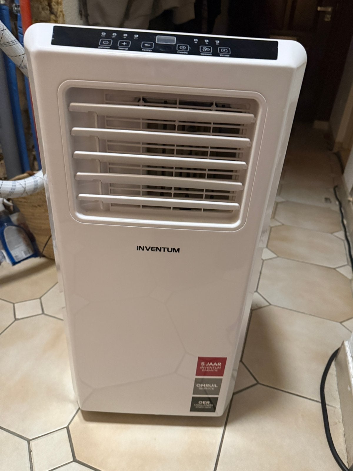 Mobiele Airco 2,5 Kw, Ophalen, 3 snelheden of meer, Zo goed als nieuw, Energieklasse A of zuiniger
