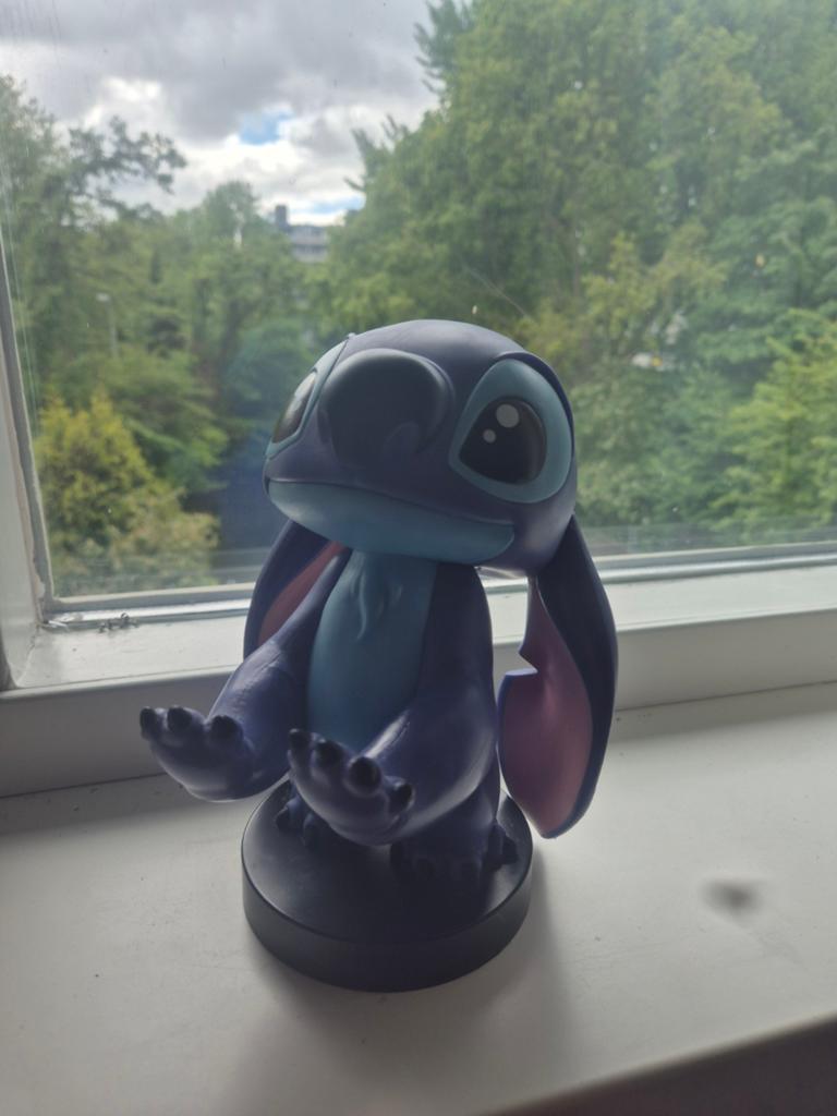 Stitch beeldje - Game controller houder of decoratie, Ophalen, Zo goed als nieuw, Blauw