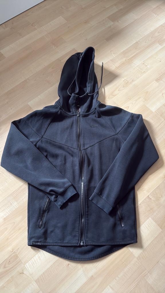 Nike Tech Fleece vest zwart maat S, Ophalen, Gedragen, Maat 46 (S) of kleiner, Zwart