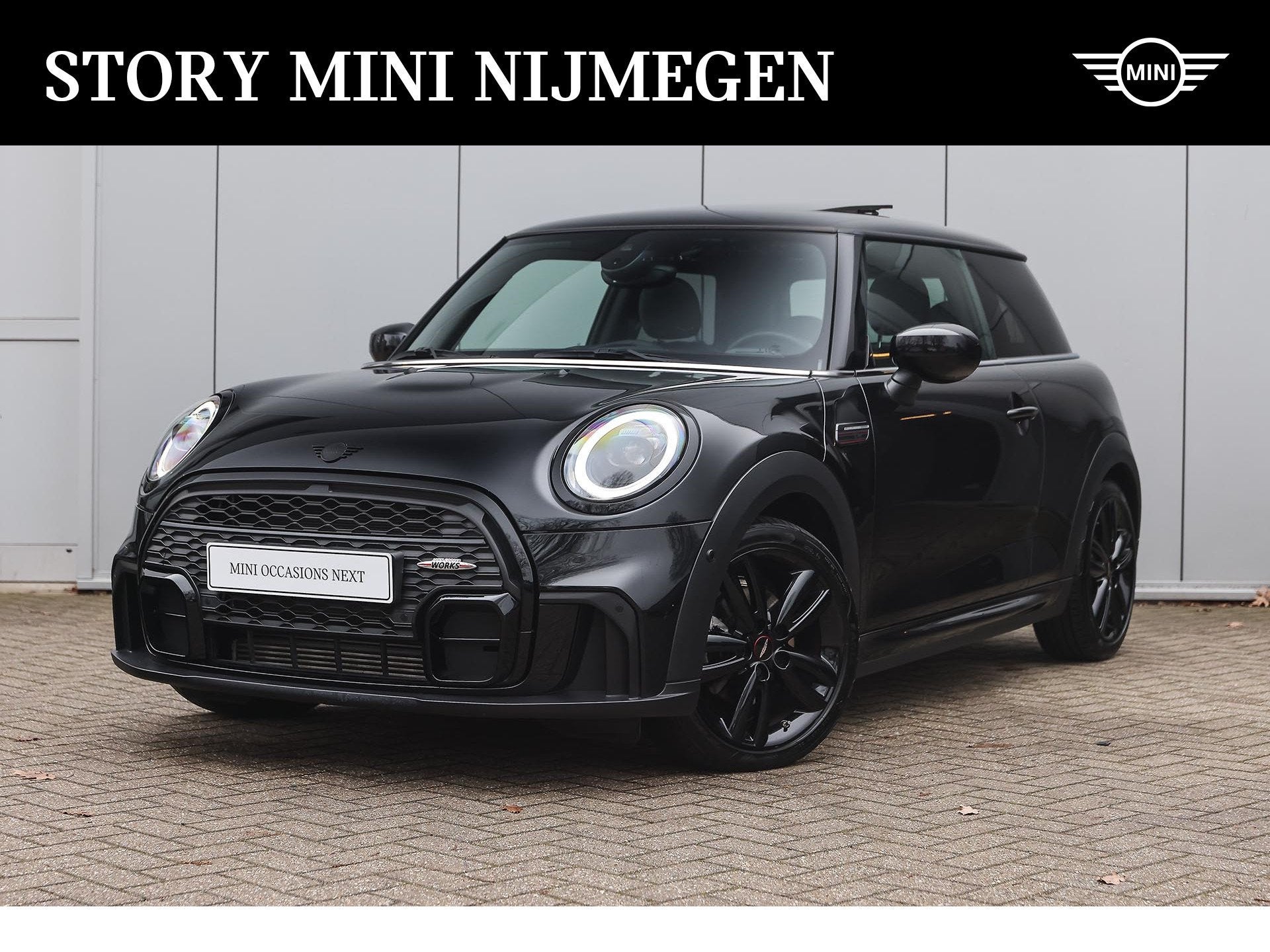 MINI Cooper John Cooper Works Automaat / Panoramadak / Sport