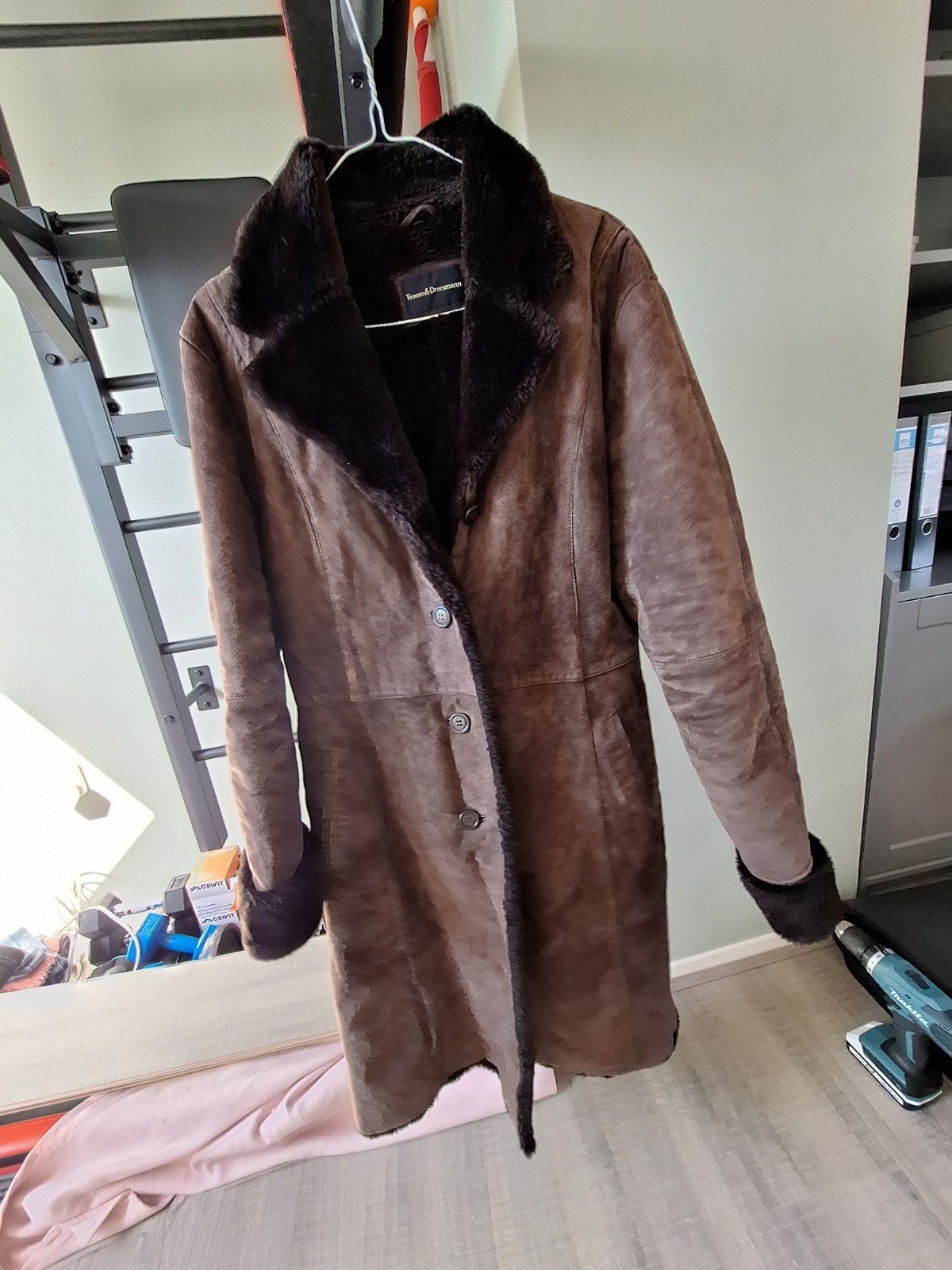 Zware suede jas met voering - Vroom en Dreesman - mt L, Bruin, Maat 42/44 (L), Vroom en Dreesman, Ophalen of Verzenden