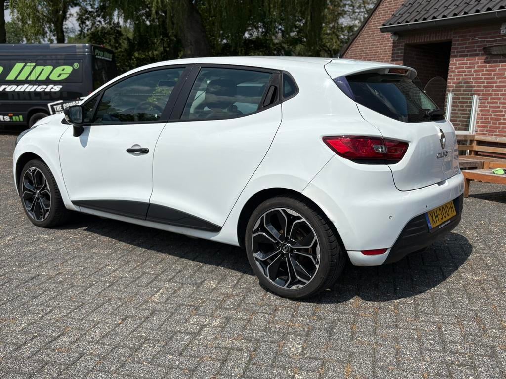 Renault Clio 1.2 54KW 5-DRS 2016 Wit, Auto's, Renault, Voorwielaandrijving, Stof, 4 cilinders, 1200 kg