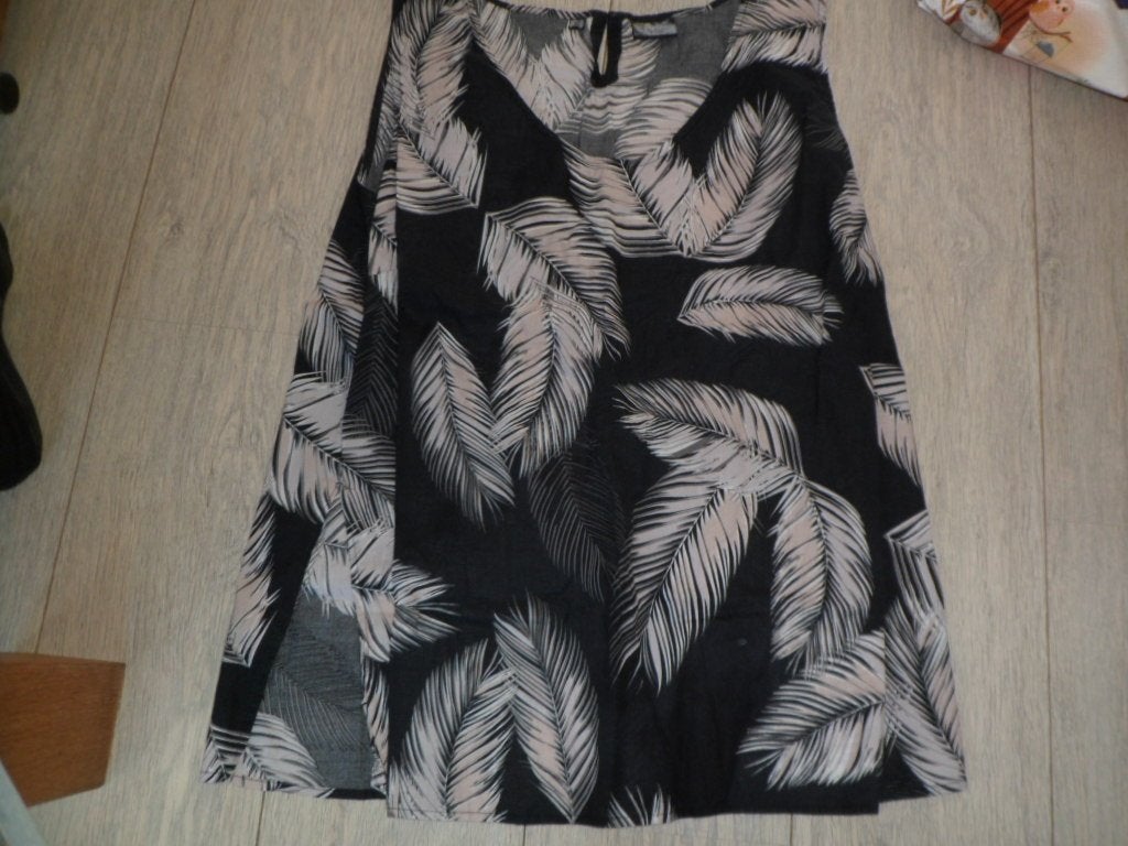 Top maat 46, Kleding | Dames, Zwart, Maat 46/48 (XL) of groter, Ophalen of Verzenden, Zo goed als nieuw