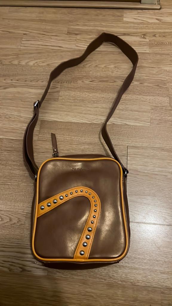 Gil & Gonda Schoudertas - Bruin met Studs, Ophalen of Verzenden, Nieuw, Bruin, Overige merken