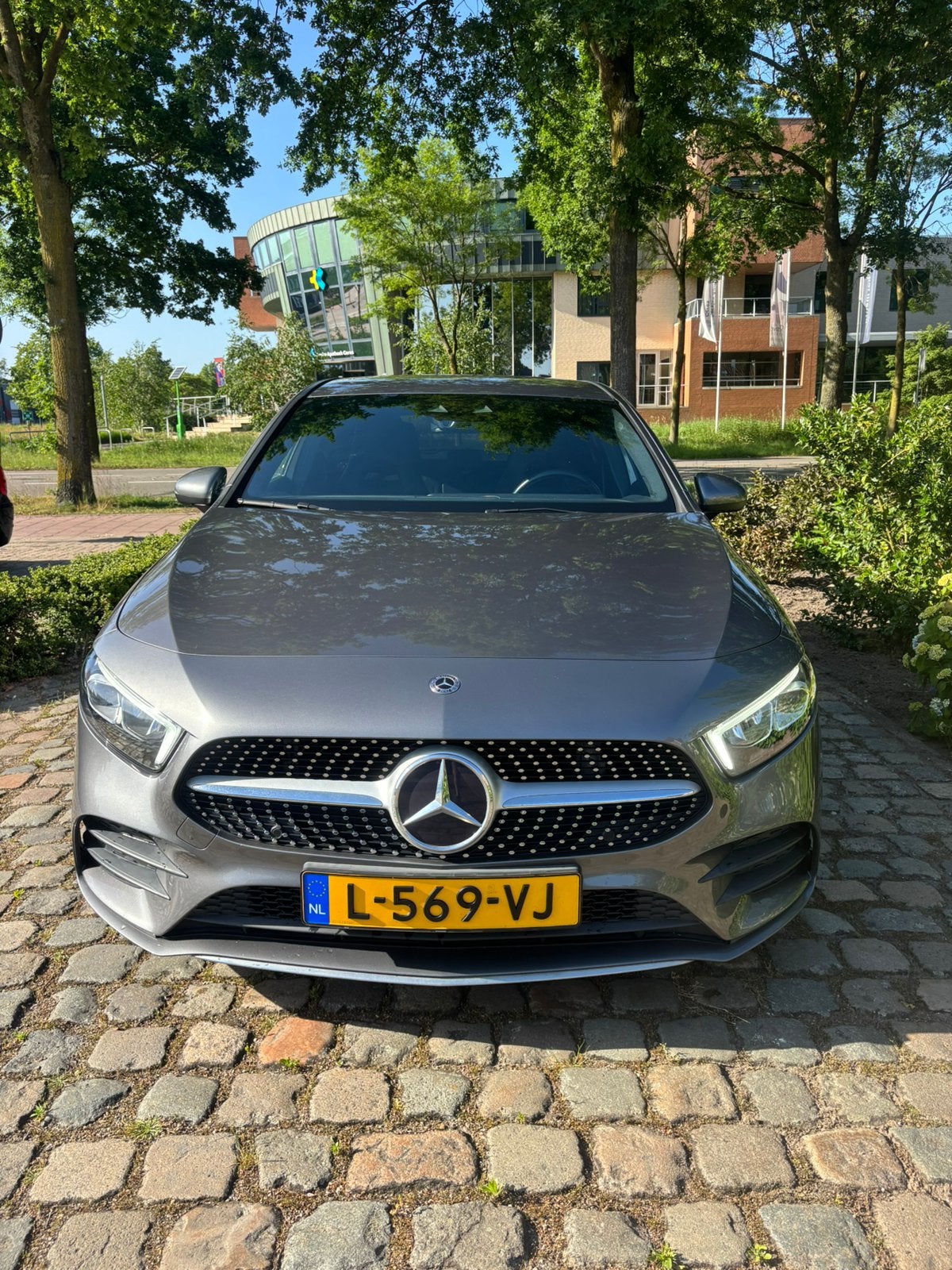 mercedes a200 Amg pakket, Euro 6, Particulier, Zilver of Grijs, A-Klasse