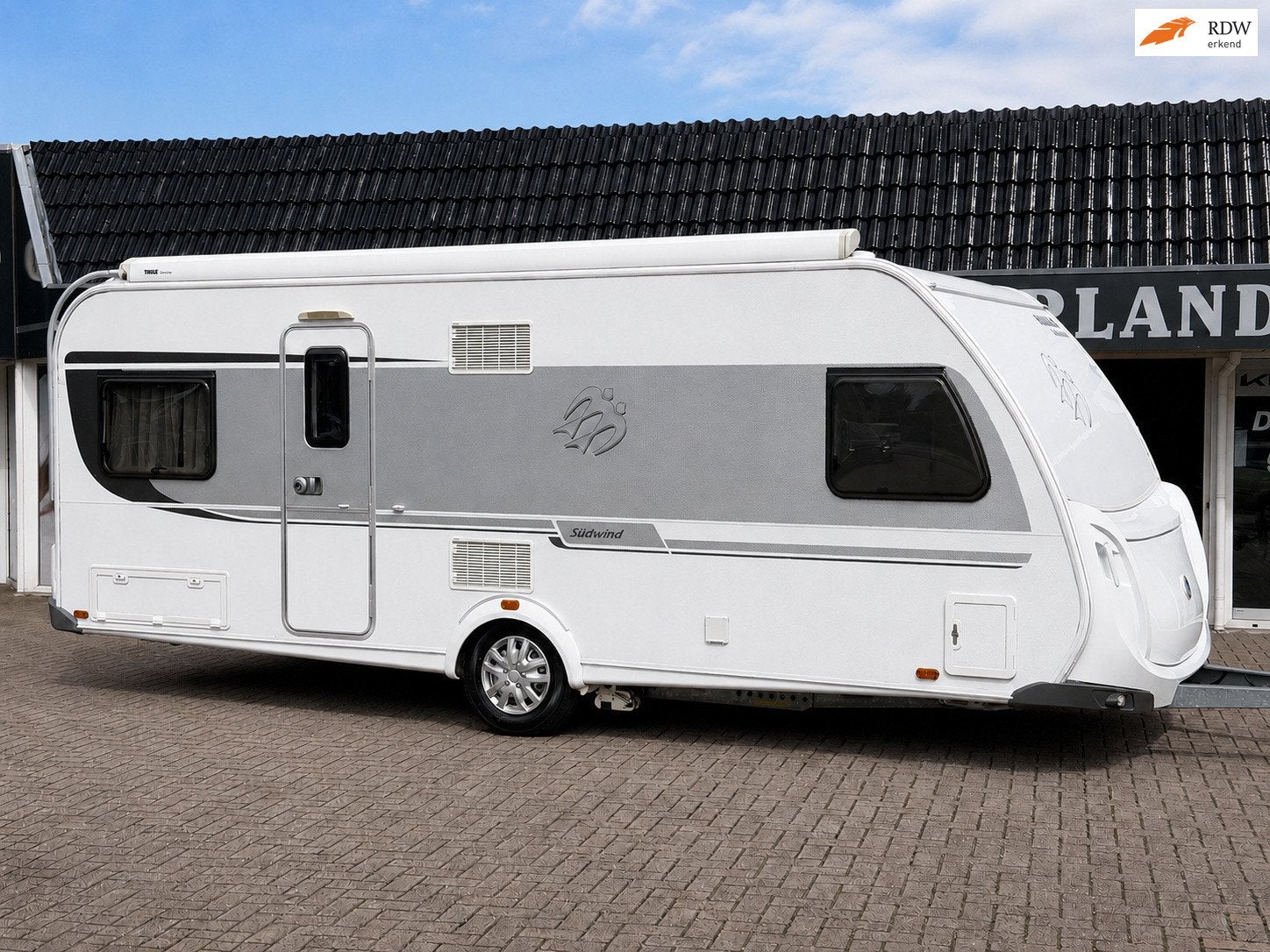 Knaus Sudwind 590 | Luifel | Horre | Toilet | Douche | Keuke, Caravans en Kamperen, Info@garagegelderland.nl, Bedrijf, Knaus, Garage Gelderland