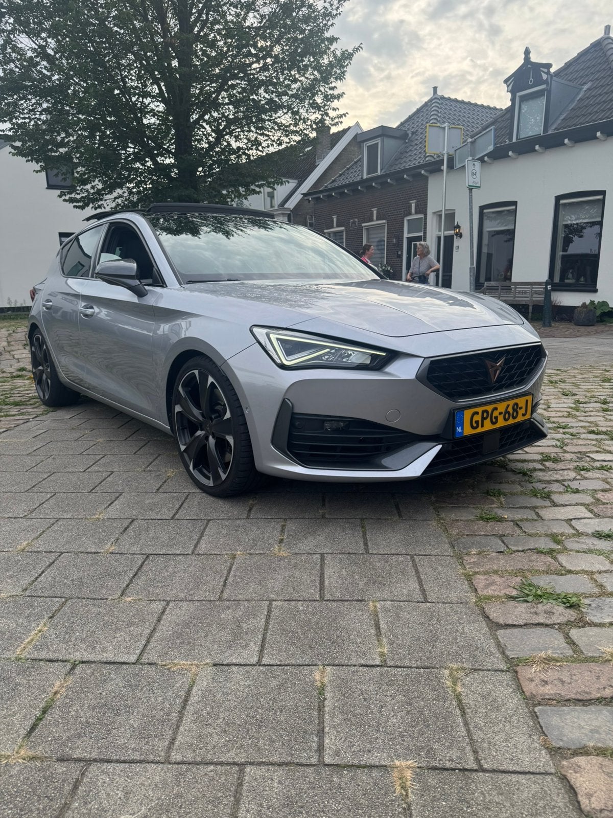 CUPRA Leon VZ 301 pk, bouwjaar 2021, Auto's, 4 cilinders, 1984 cc, Leon, 14 km/l