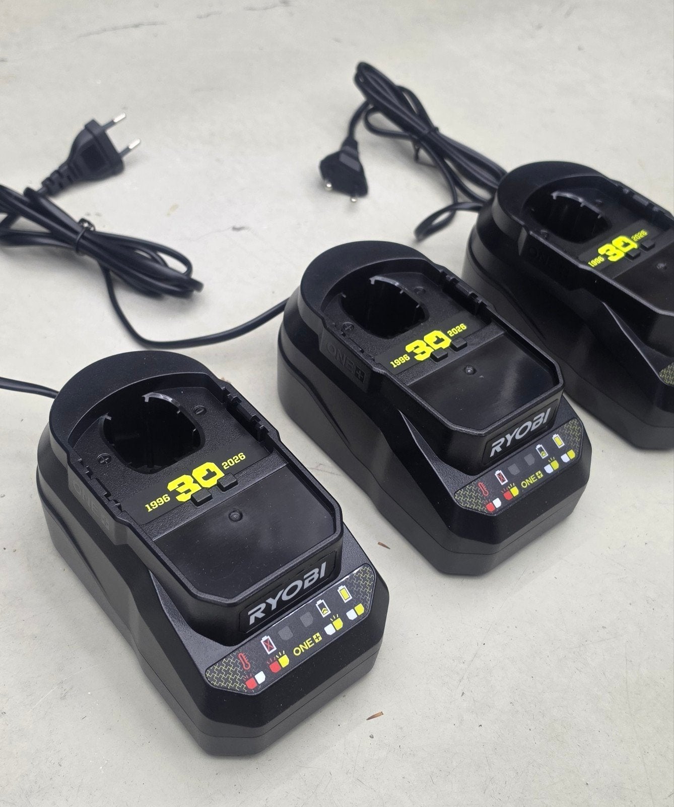 2 x Ryobi opladers one+ (nieuw), Ophalen of Verzenden, Nieuw