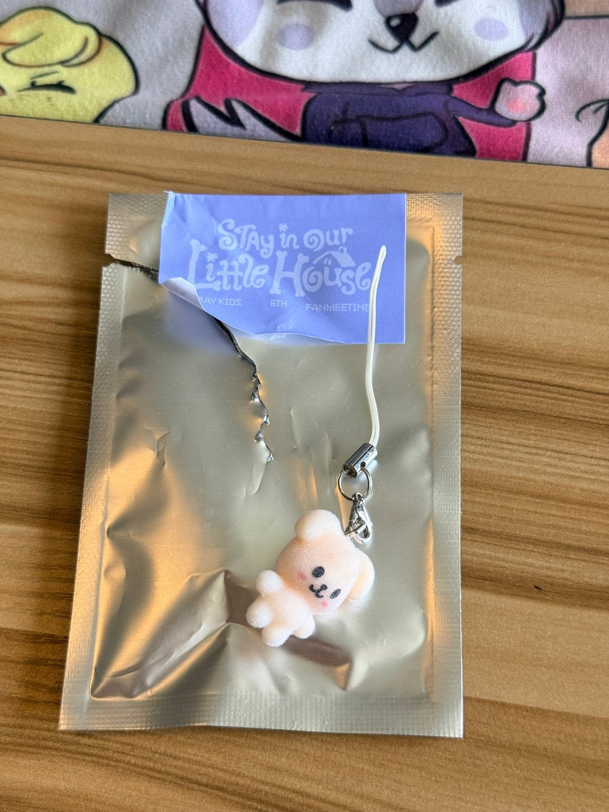 Stray Kids PuppyM skzoo mini charm, Ophalen of Verzenden, Zo goed als nieuw, Foto of Kaart
