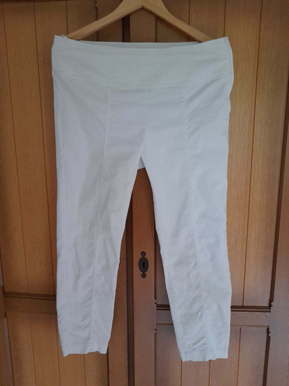 Witte broek van Expresso maat 42, Wit, Maat 42/44 (L), Zo goed als nieuw, Verzenden