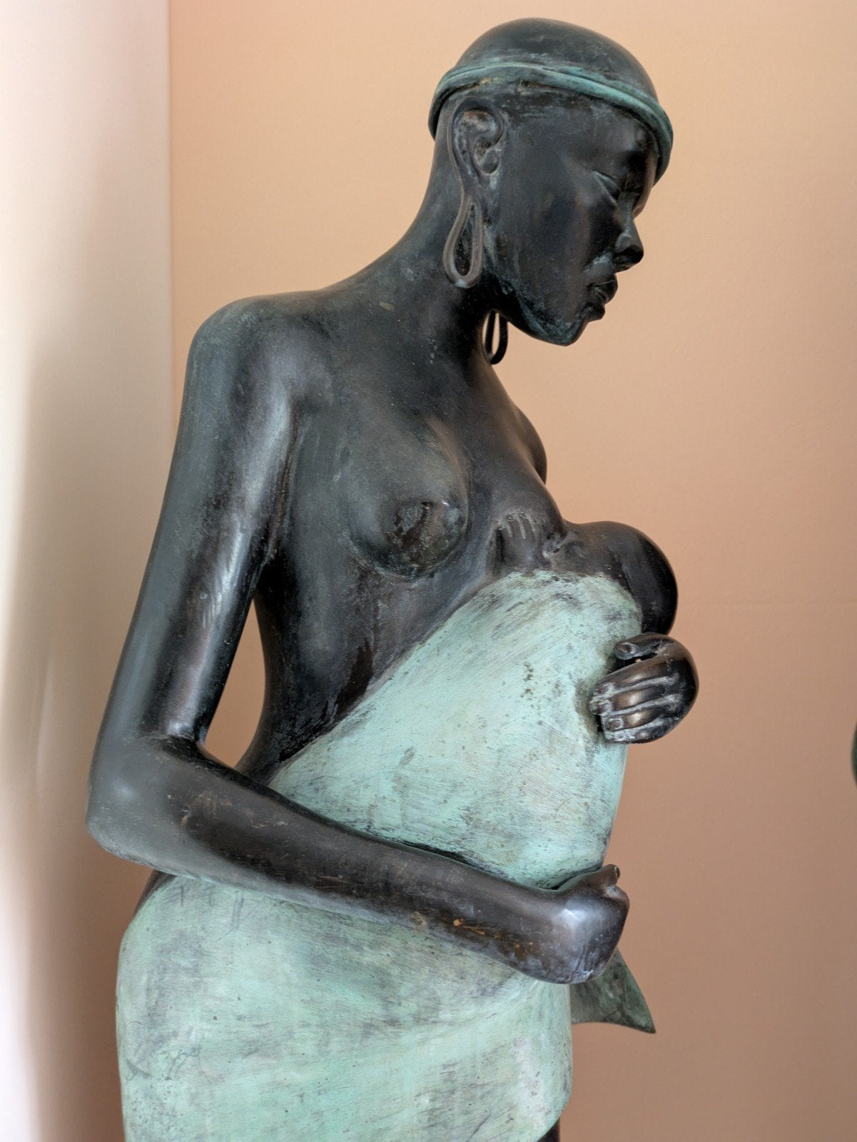 Prachtig uniek 165 cm bronzen beeld van Afrikaanse moeder, Antiek en Kunst, Ophalen