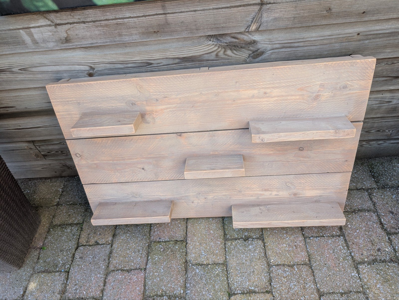 Leuk wandbord met plankjes, Ophalen, Hout