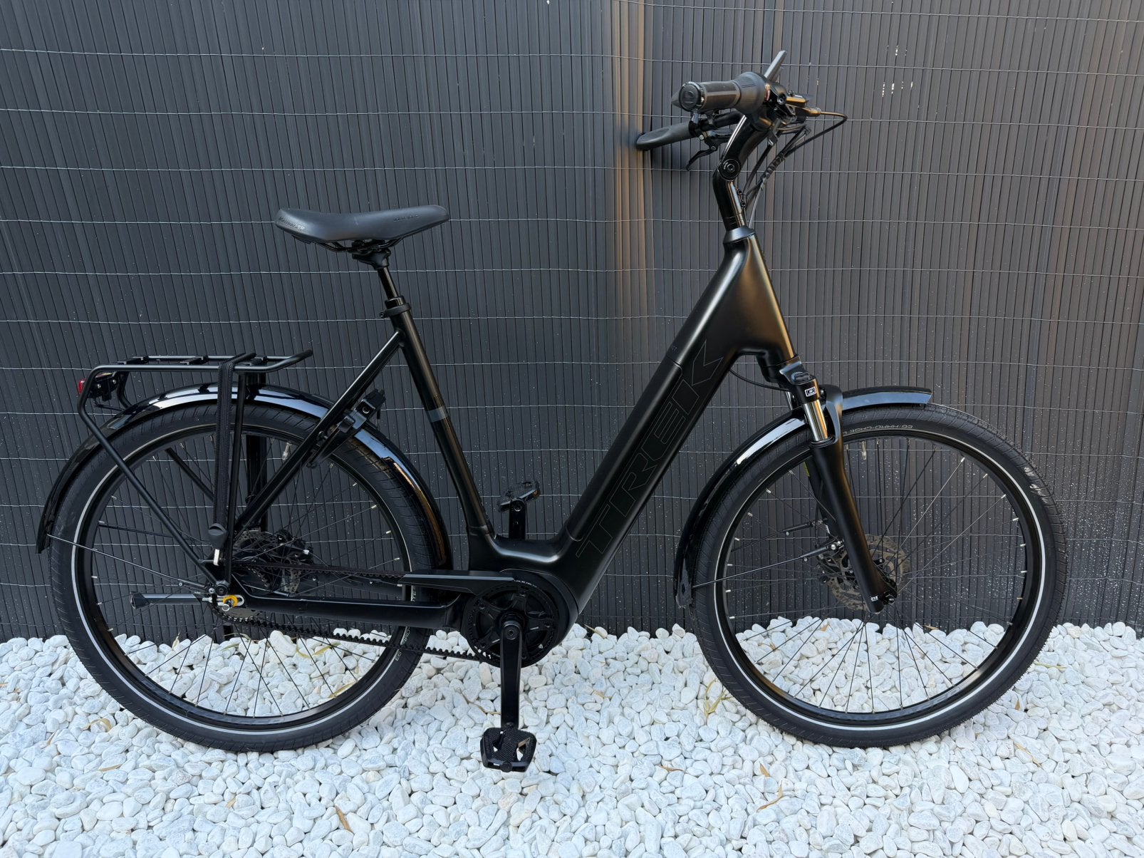 Trek District + 4 Lowstep 545Wh 2026 slechts 272km, Ophalen of Verzenden, Zo goed als nieuw, Overige merken