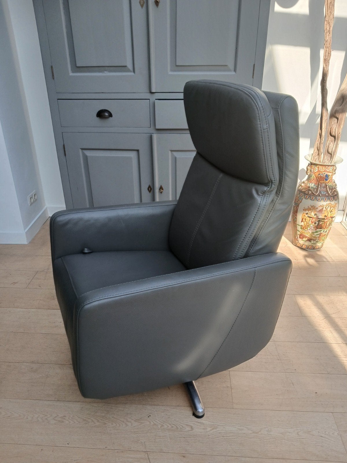 relax fauteuil grijs leer Montel, Gebruikt, Ophalen of Verzenden, 50 tot 75 cm, Leer