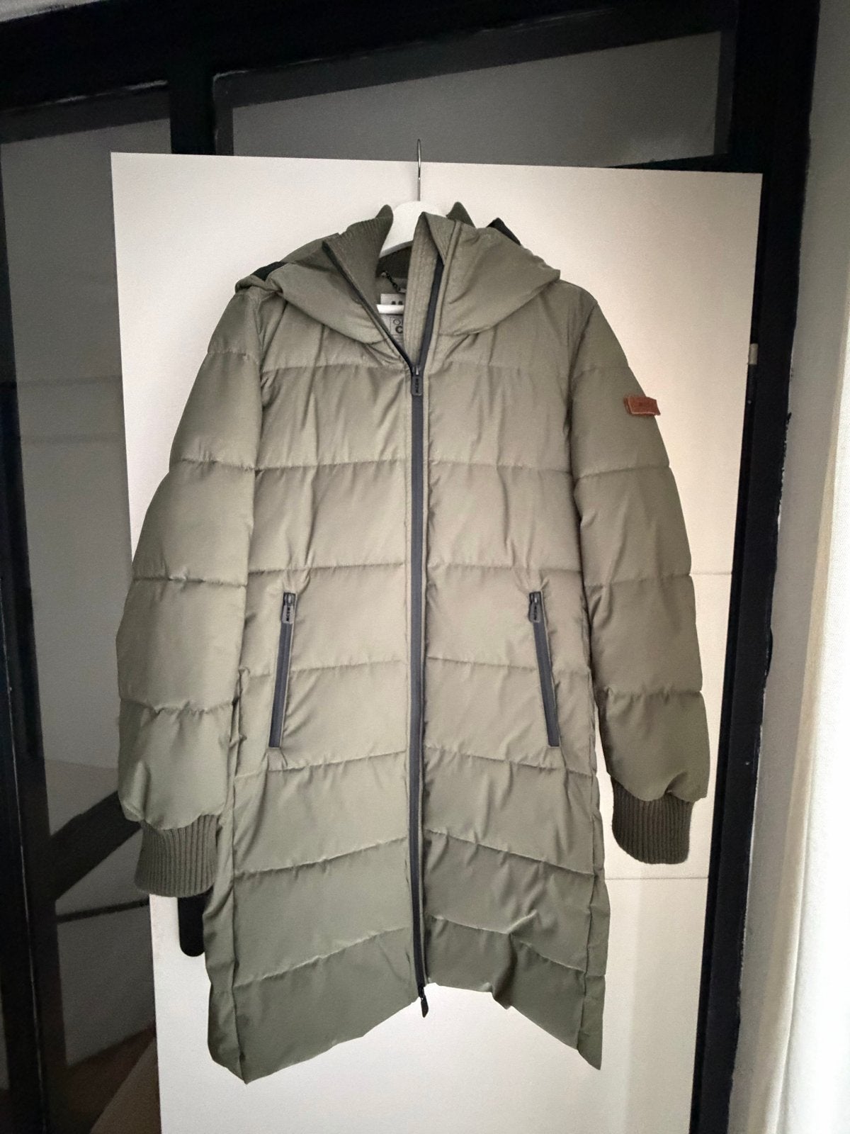 Nieuwe Moscow jas in groen, maat L, Kleding | Dames, Ophalen of Verzenden, Nieuw, Maat 42/44 (L), Groen