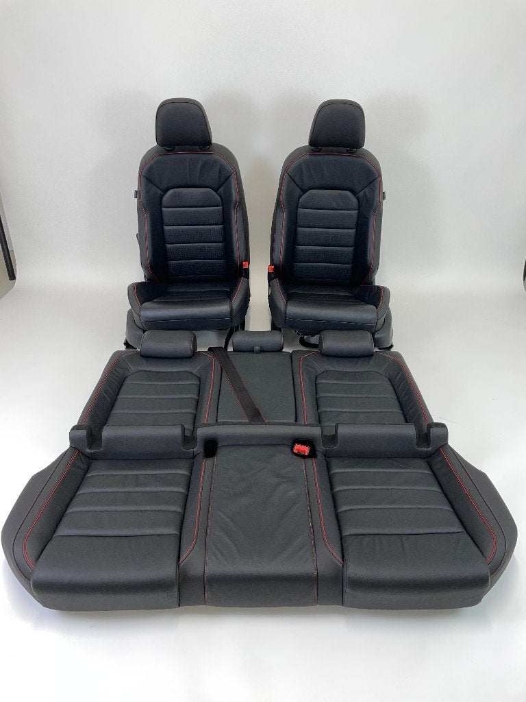 Interieur Volkswagen 7 GTI TCR Leder, Auto-onderdelen, Volkswagen, Nieuw, Ophalen of Verzenden, Postbus 72, 3800 HD Amersfoort