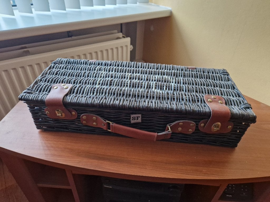 Vintage decoratieve picknick mand/koffer. Super leuk, ook al, Ophalen of Verzenden, Zo goed als nieuw, Rechthoekig, Riet