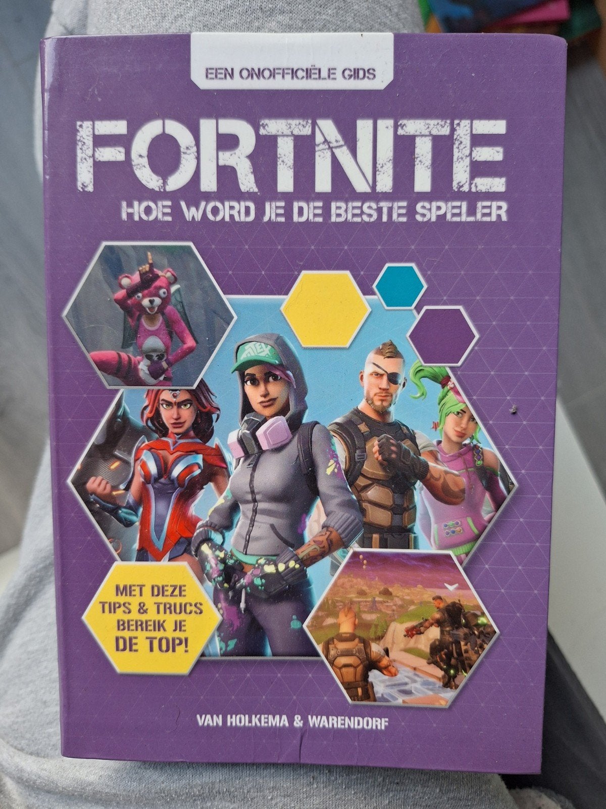 Fortnite boekje, Ophalen of Verzenden, Zo goed als nieuw, Speelkaart(en)