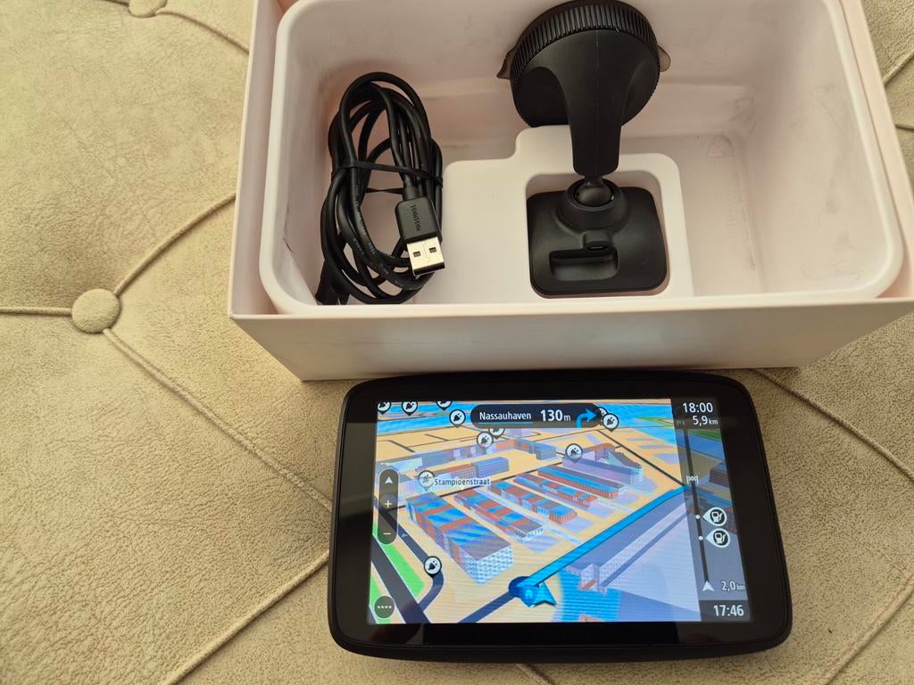 TomTom GO 620 WiFi World, Auto diversen, Autonavigatie, Ophalen of Verzenden, Gebruikt