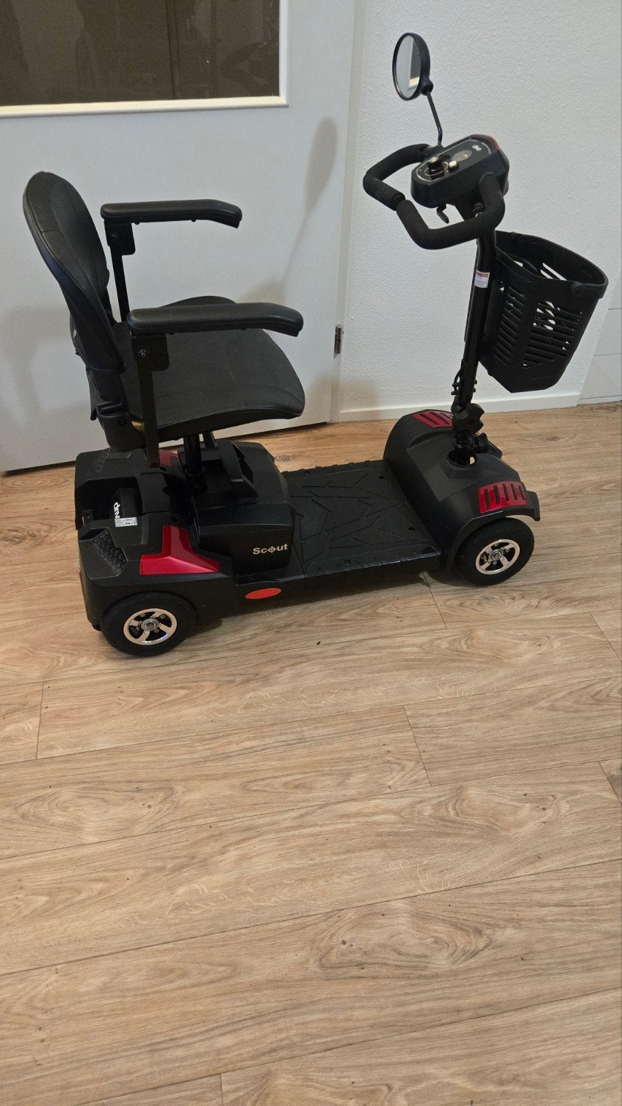 Scootmobiel  Drive Scout, Diversen, Ophalen, Zo goed als nieuw