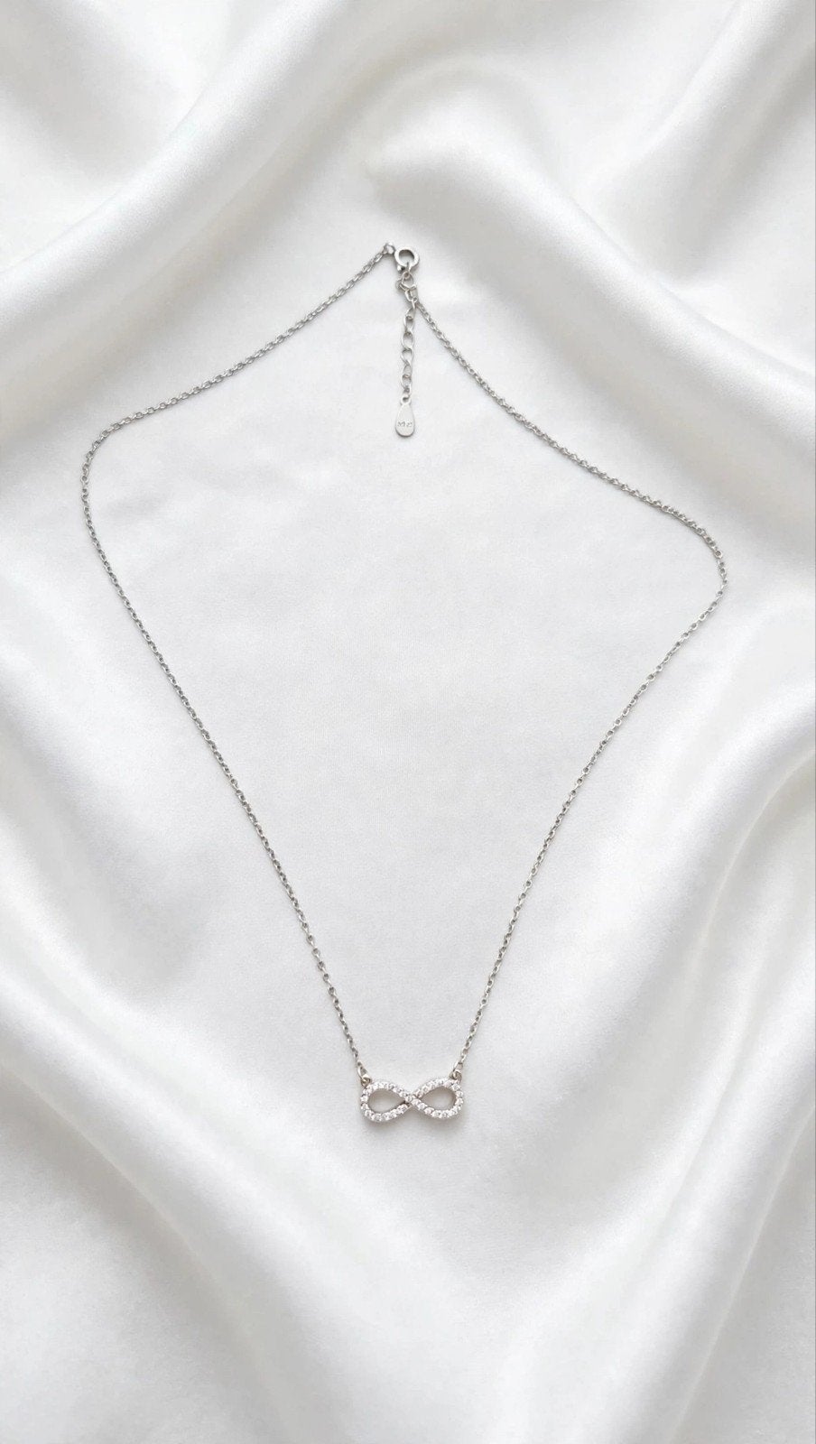 Nieuwe Zilver 925 Infinity Ketting met Kristallen, Sieraden, Tassen en Uiterlijk, Met kristal, Nieuw, Ophalen of Verzenden, Zilver