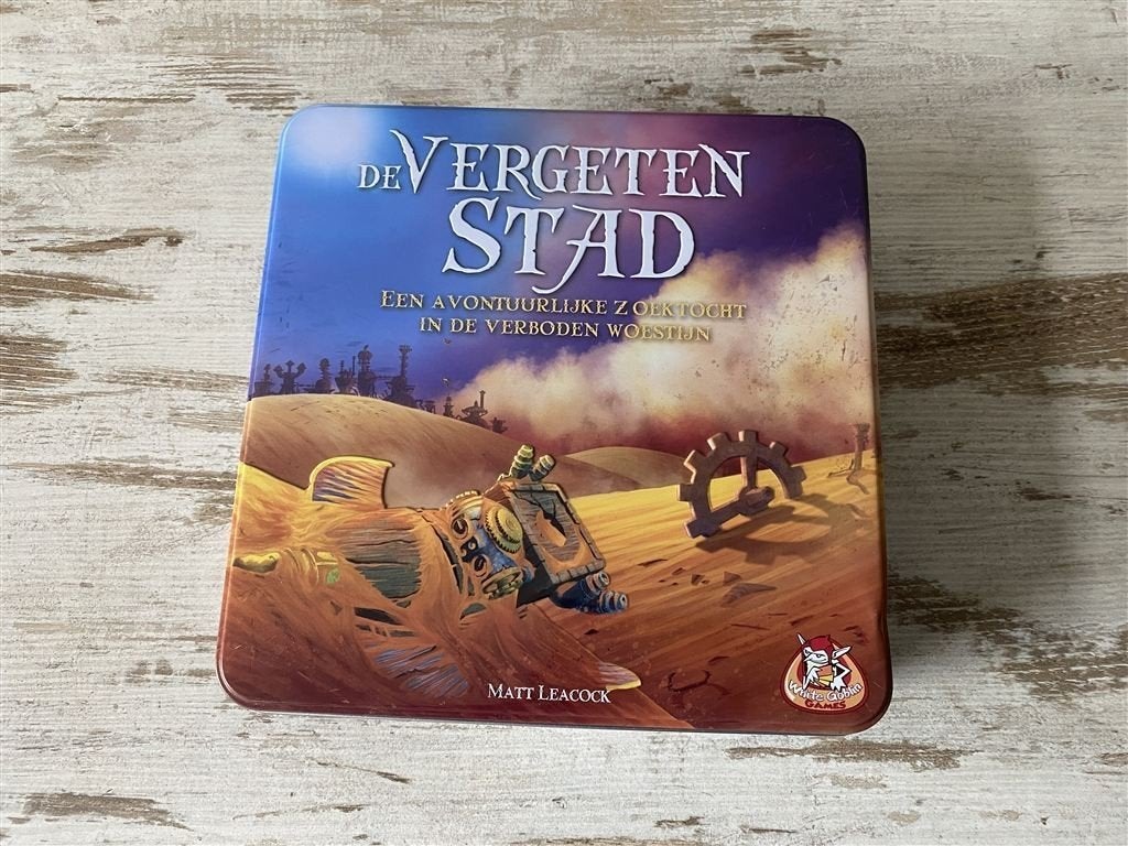De vergeten stad white goblin games [s342], Hobby en Vrije tijd, Gezelschapsspellen | Bordspellen, Verzenden, Zo goed als nieuw