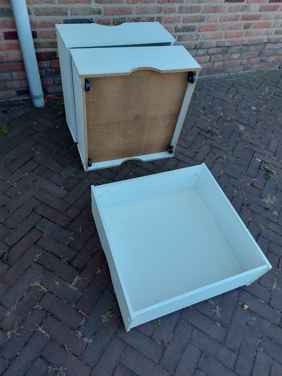 Drie bedbakken met wieltjes, Huis en Inrichting, Slaapkamer | Bedden, Ophalen, Gebruikt, Eenpersoons, Wit