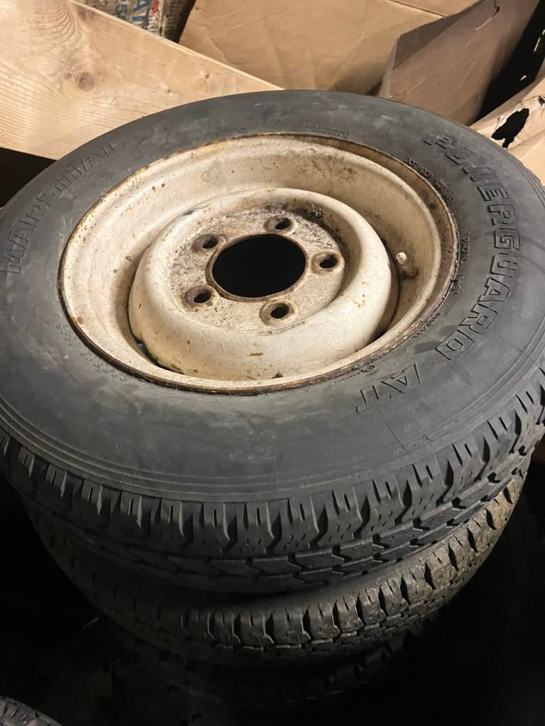 Wielen Land  Rover Classic !!!, Ophalen of Verzenden, 16 inch, Zomerbanden, Banden en Velgen