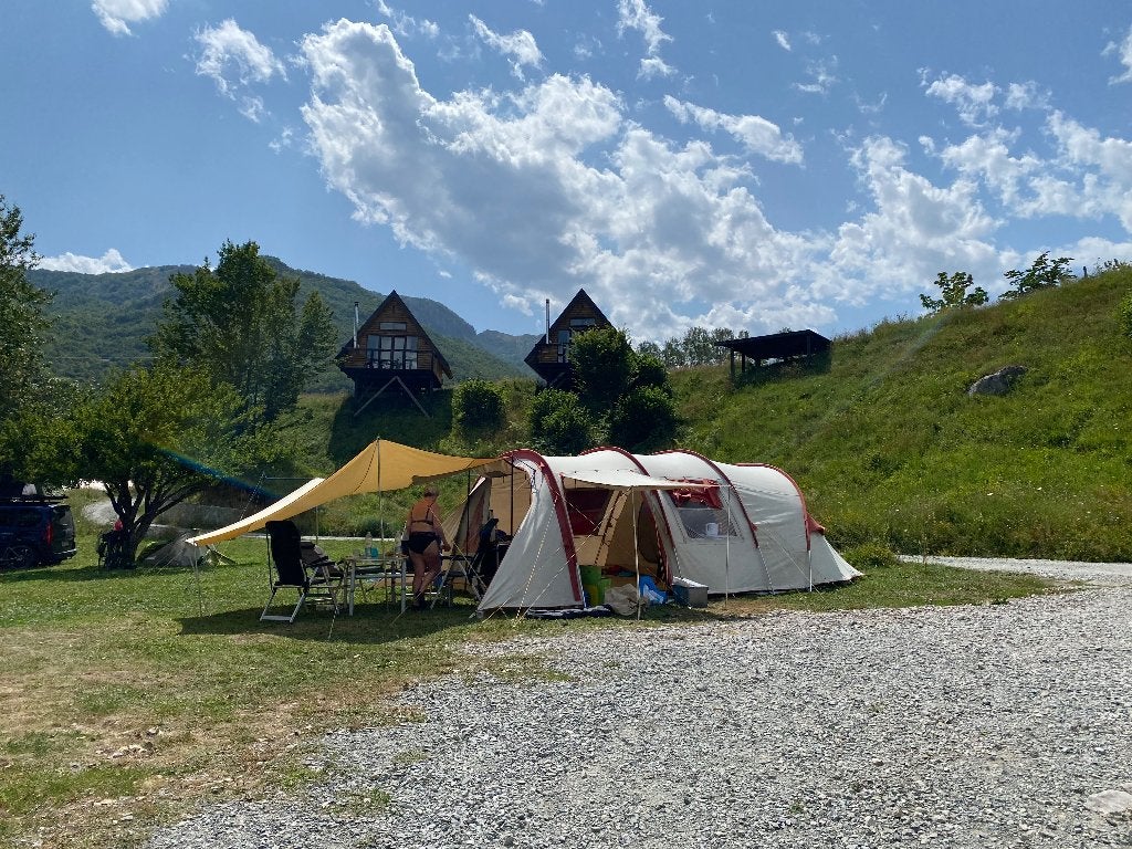 Ruime tunneltent BRIXEN 6 - Ideaal voor gezinnen full cotton, Caravans en Kamperen, Tenten, Ophalen, BRIXEN, Gebruikt, Info@brixen.com