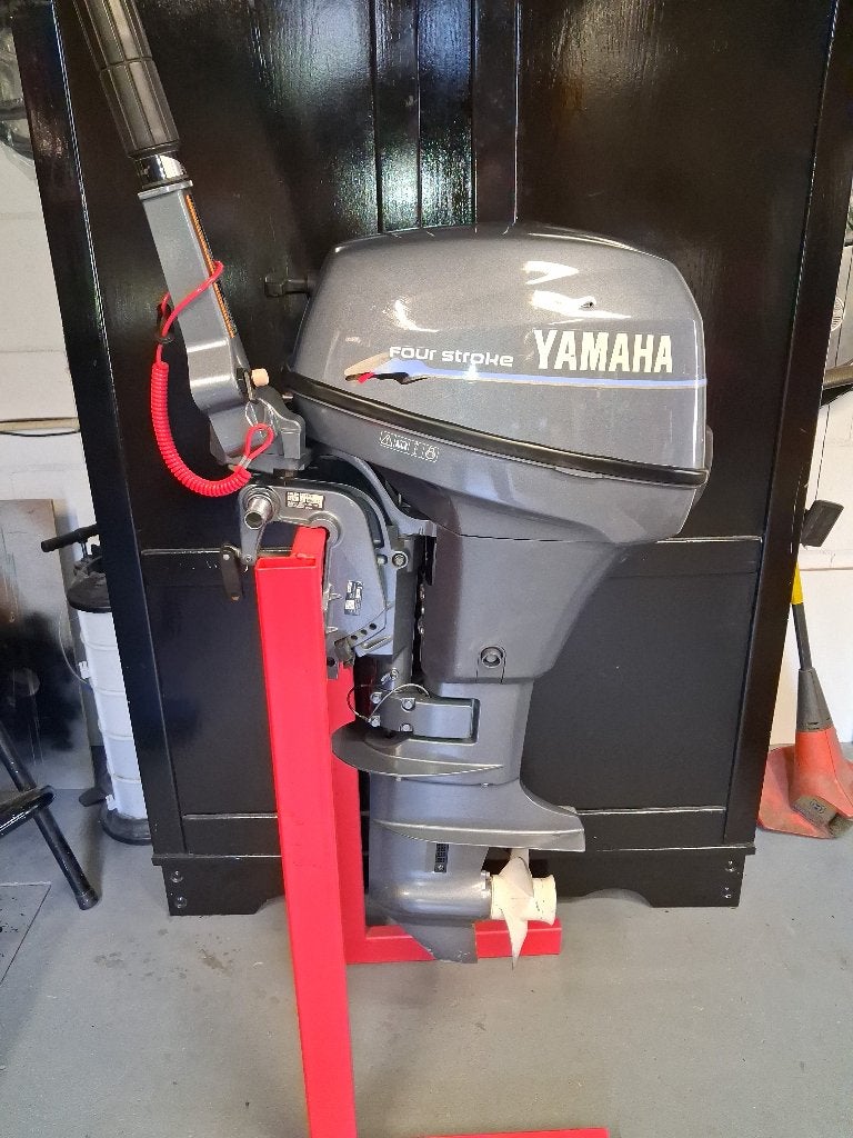 Yamaha 6 pk , 4-takt , 2 cilinder , kortstaart , netjes, 2 x, Watersport en Boten, Ophalen, Gebruikt, 5 tot 10 pk, Viertaktmotor