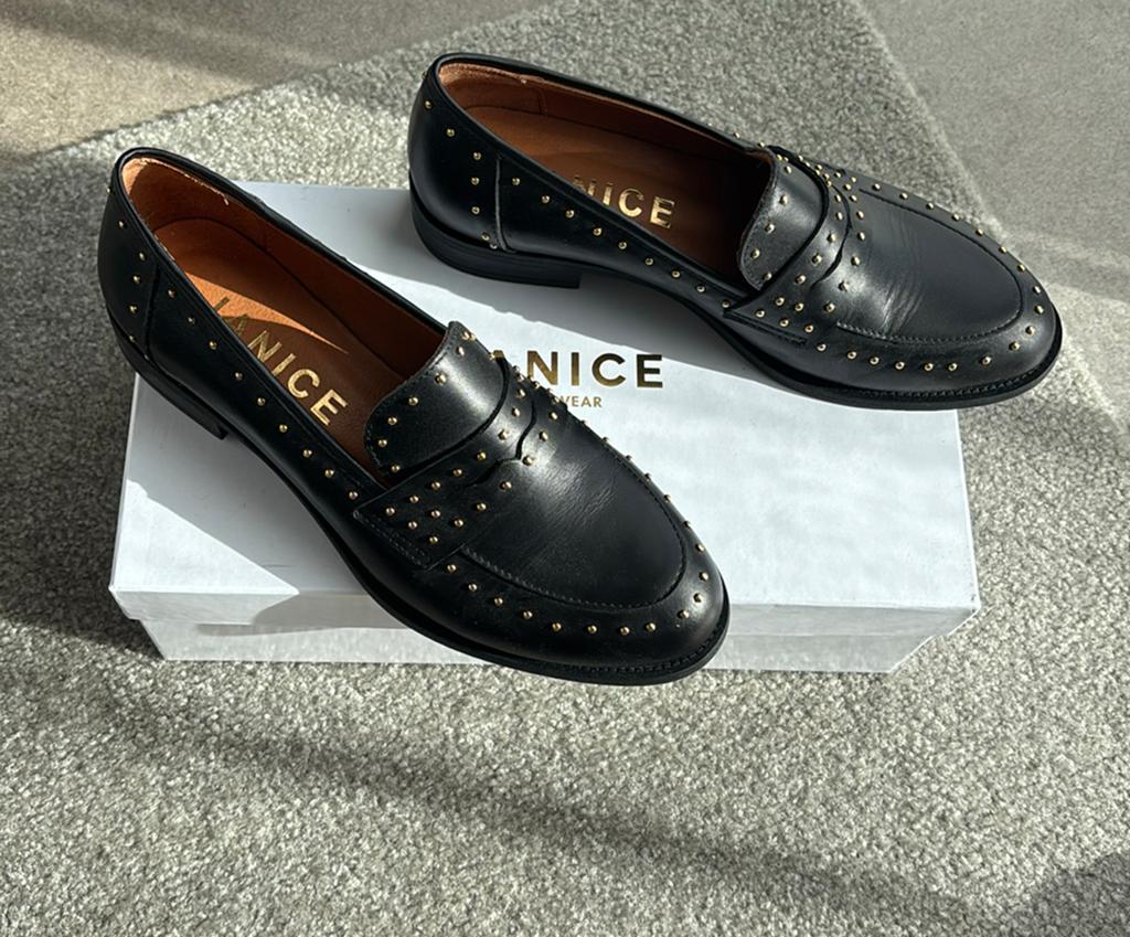 Nieuw Janice leren loafers maat 39, Kleding | Dames, Schoenen, Ophalen of Verzenden, Zo goed als nieuw, Zwart