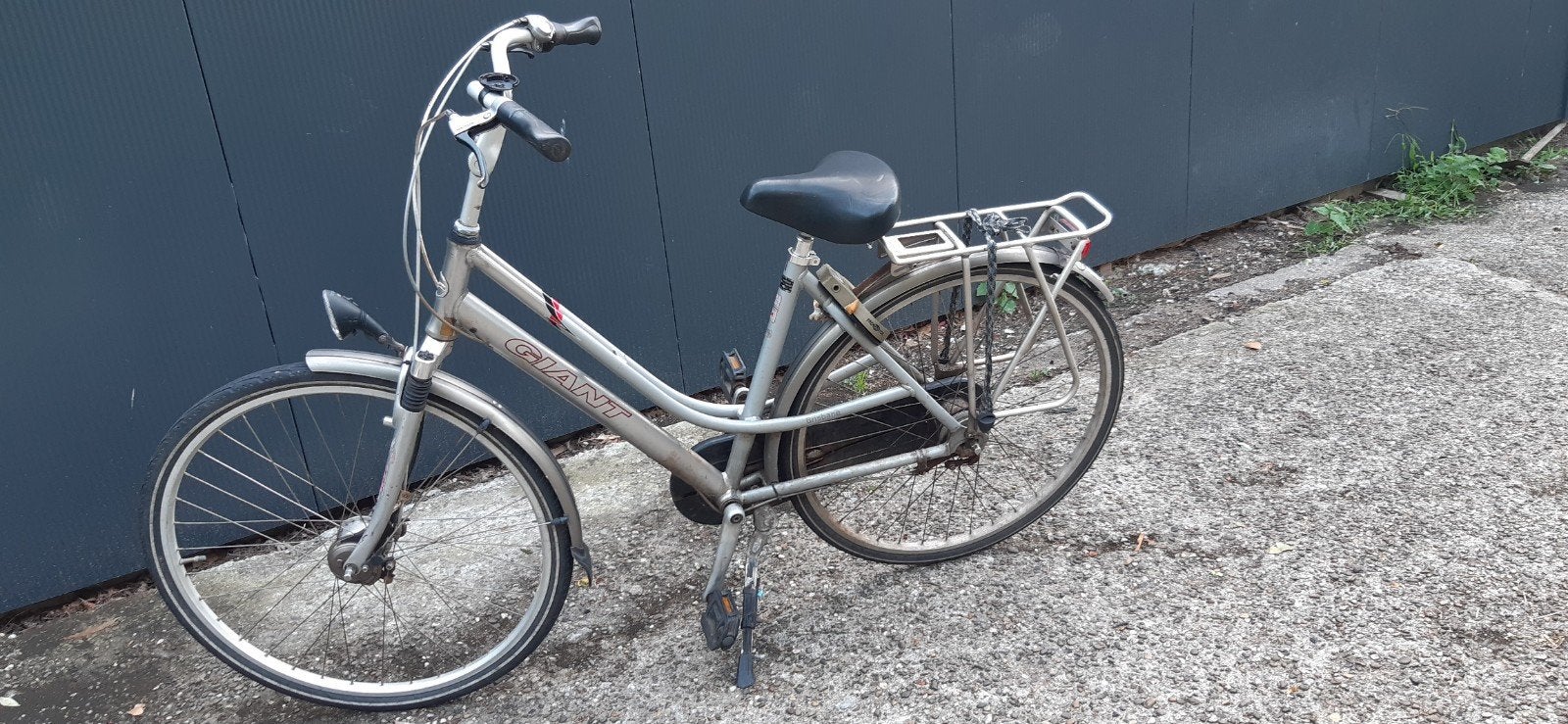 Aangeboden een dames meisjes fiets, Ophalen of Verzenden, Gebruikt, 26 inch of meer, Versnellingen