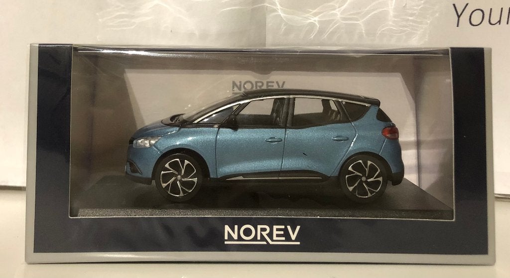 Norev 1:43 Renault Scénic 2016 Celeste blauw/zwart nieuw, Ophalen of Verzenden, Nieuw, Auto, Norev