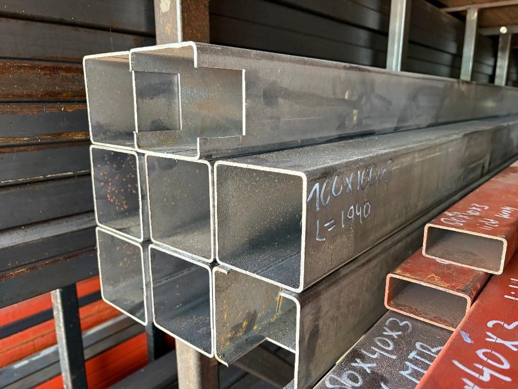 tuinpaal,  koker  100 x 100x 3   Lengte 1940 mm, Ophalen, Nieuw, 180 tot 250 cm, Palen