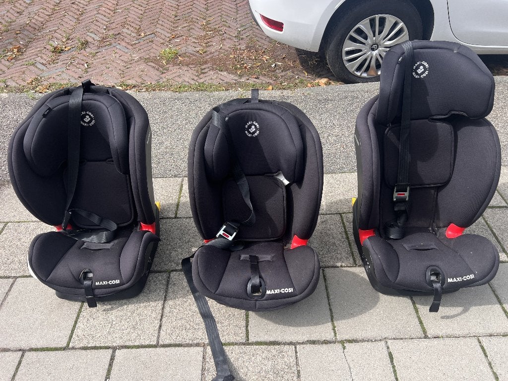 3 Maxi-Cosi Titan autostoel met ISOFIX, Ophalen, Verstelbare rugleuning, Gebruikt, 15 t/m 36 kg