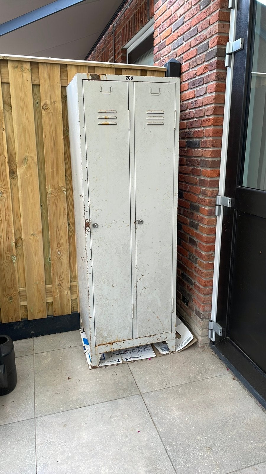 Lockerkast, opknapper, Ophalen, Gebruikt