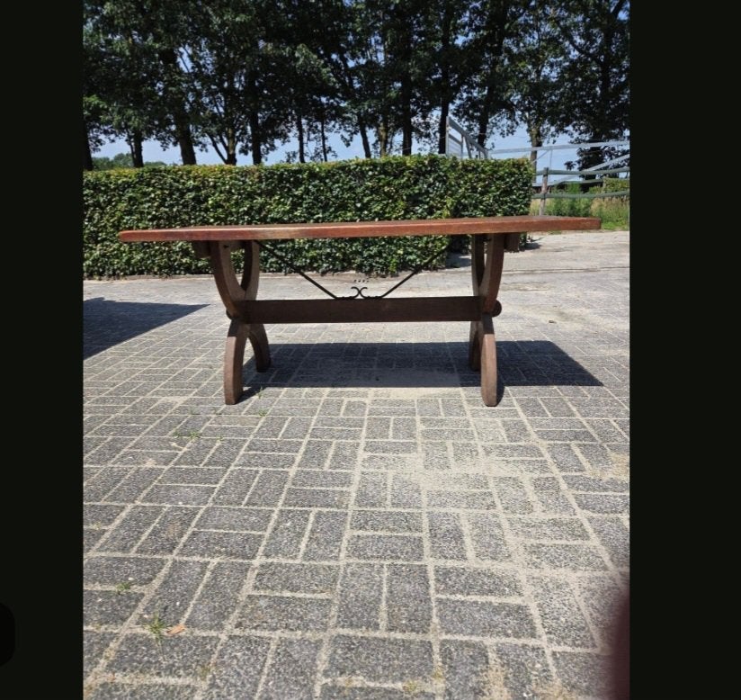Robuuste houten tuintafel - Perfect voor buiten!, Ophalen, Gebruikt, 50 tot 100 cm, 150 tot 200 cm