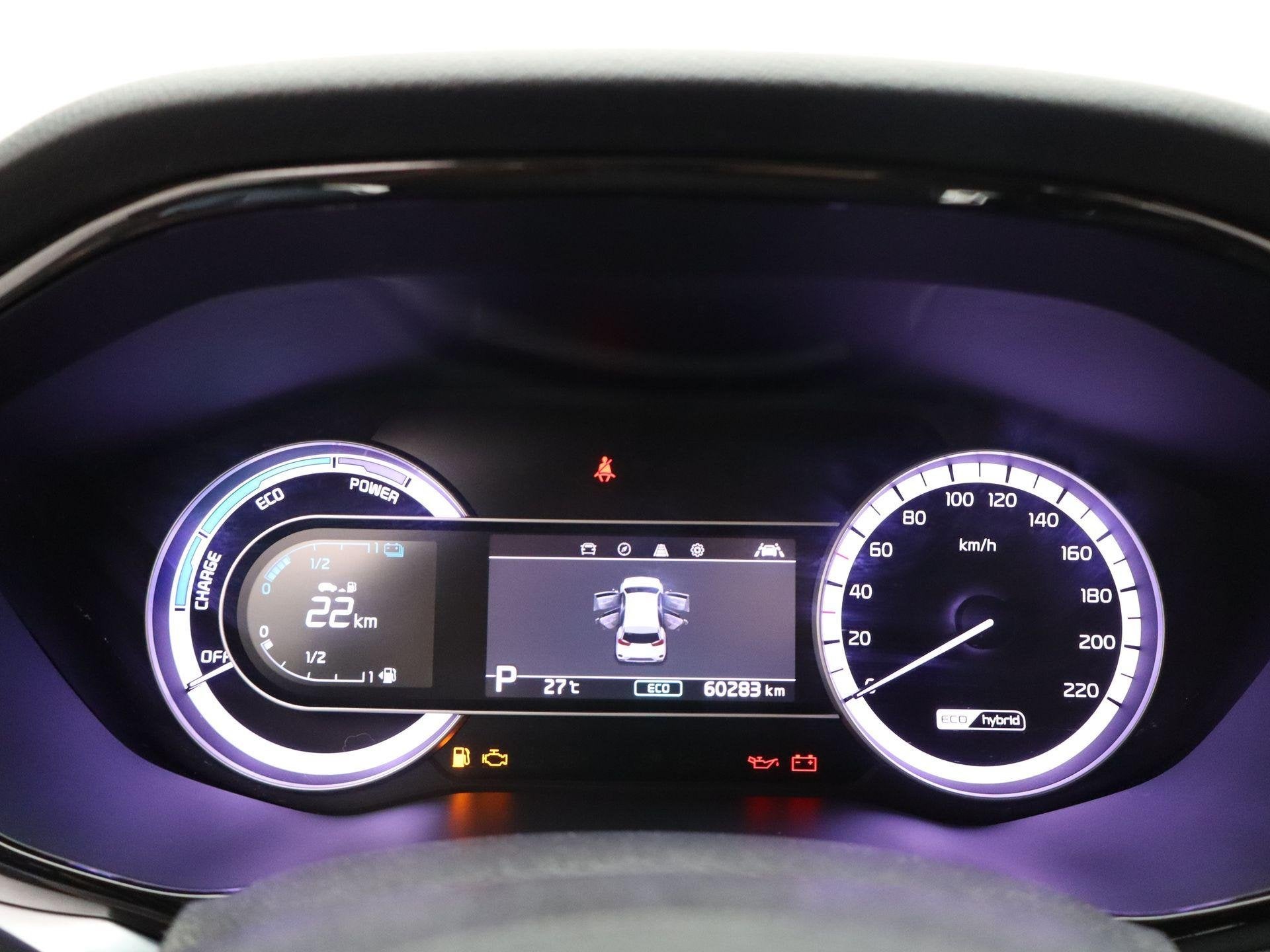Foto 10 van Kia Niro 1.6 GDi Hybrid DynamicLine | Clima | Navi | Camera