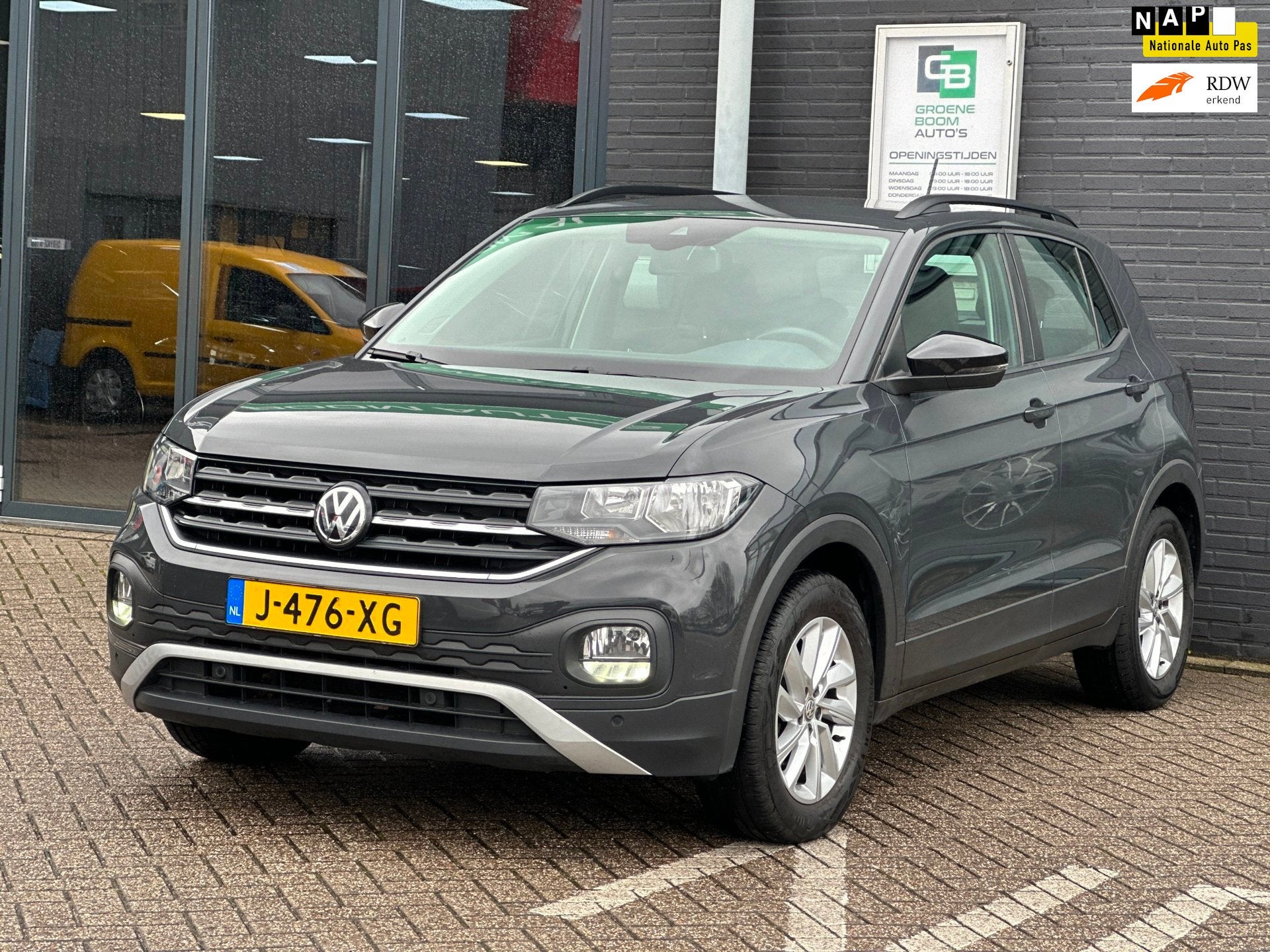 Volkswagen T-Cross 1.0 TSI Life/1STE EIG/CAMERA/Appel Carpla, Voorwielaandrijving, Euro 6, 95 pk, 620 kg