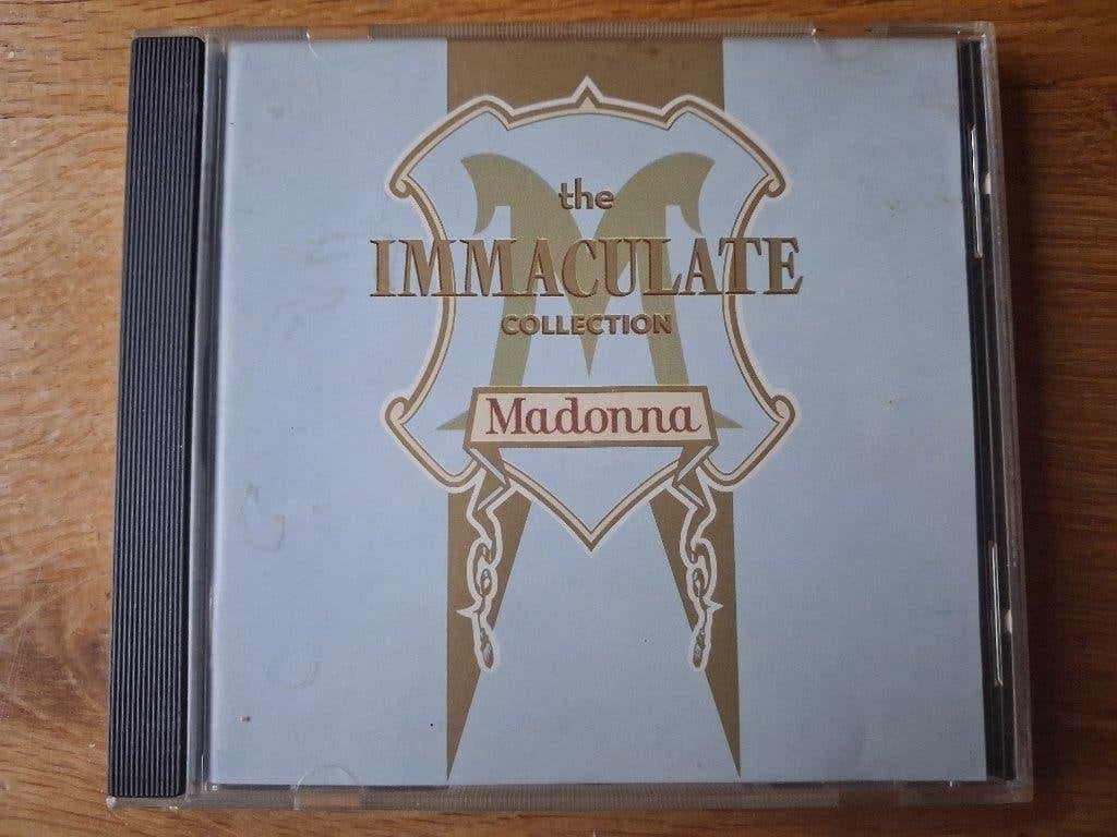 Madonna - The Immaculate Collection CD, Inclusief boekje, Pop, Ophalen of Verzenden, Zo goed als nieuw