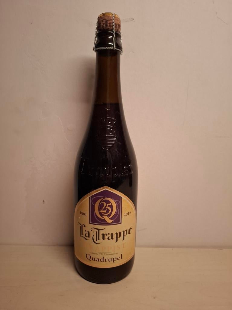 La Trappe Quadrupel 25 jaar, Verzamelen, Biermerken, Ophalen of Verzenden, Nieuw, Flesje(s), La Trappe
