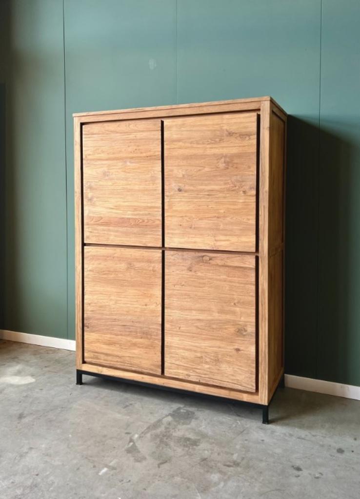 Moderne kast met stalen onderstel massief teakhout, Met deur(en), 100 tot 150 cm, Verzenden, Teakhout