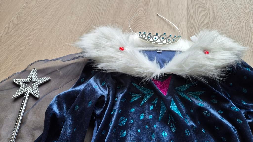 Nieuw schattig Elsa Frozen IJsprinsesjurkje voor 7 jaar, Ophalen of Verzenden, Nieuw, Meisje