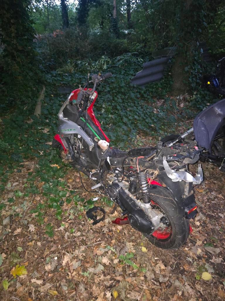 Gilera runner 70cc project, Fietsen en Brommers, Scooters | Piaggio, Zo goed als nieuw, Overige modellen, Tweetakt, Ophalen of Verzenden
