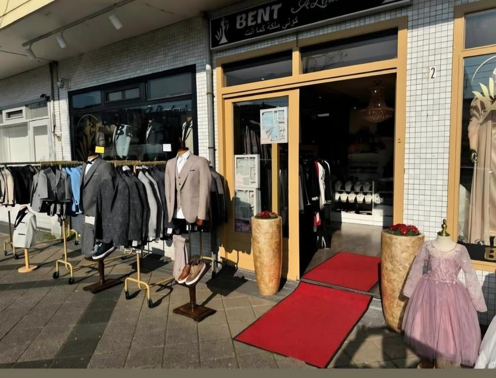 Ter overname bruidsmode winkel, Maat 38/40 (M), Galajurk, Wit, Nieuw