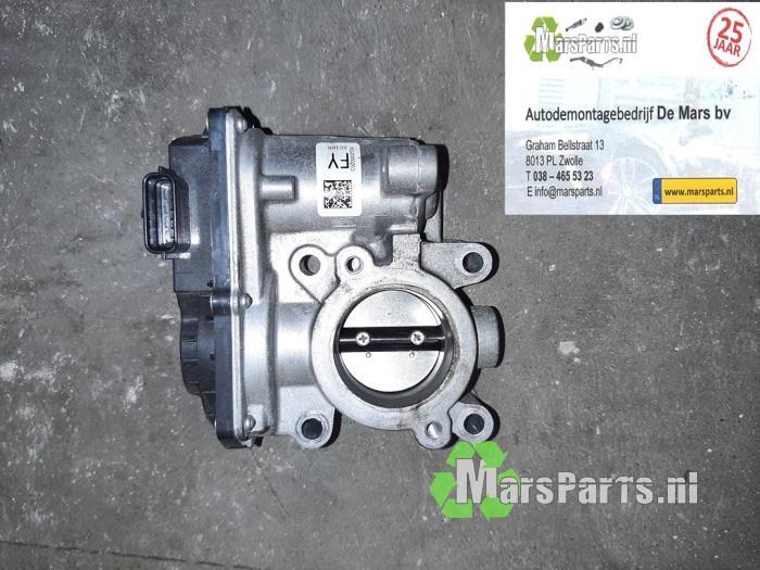 Gasklephuis van een Renault Clio, Gebruikt, -, Renault, -