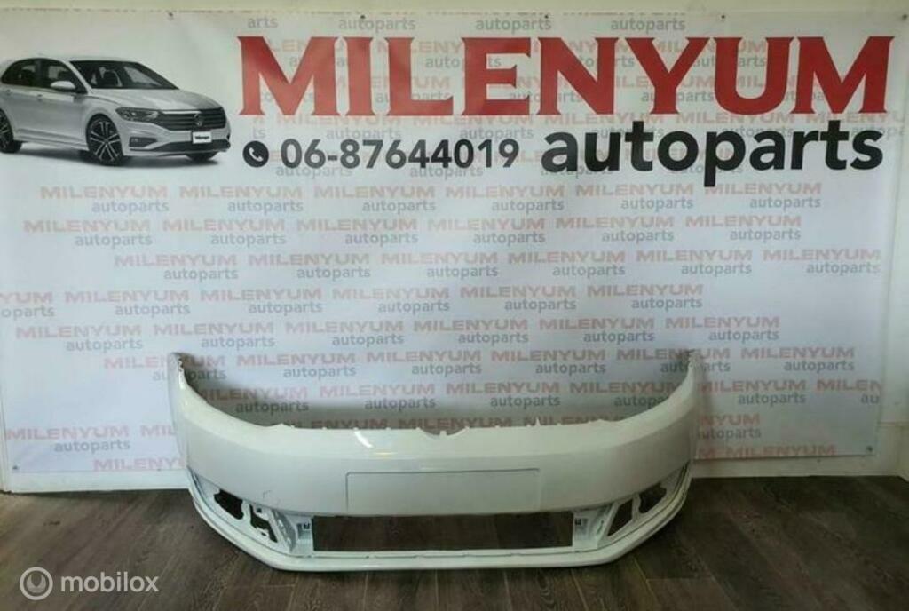 VOLKSWAGEN CADDY BUMPER NIEUW (2010-2015) LB9A, Auto-onderdelen, Ophalen of Verzenden, Nieuw, Voor, Bumper