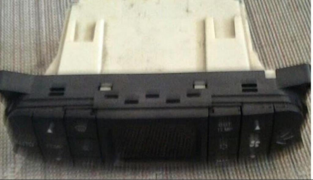 Kachelbediening Mitsubishi Carisma ECC, Ophalen of Verzenden, Gebruikt, Mitsubishi