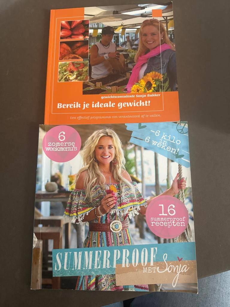 Sonja Bakker Kookboeken - Bereik je ideale gewicht!, Boeken, Kookboeken, Zo goed als nieuw, Hoofdgerechten, Nederland en België
